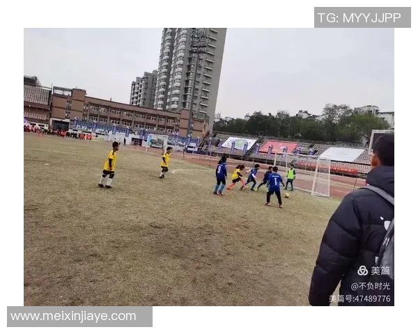 平凡天赋却不平凡的足球之路追梦少年逆袭成传奇